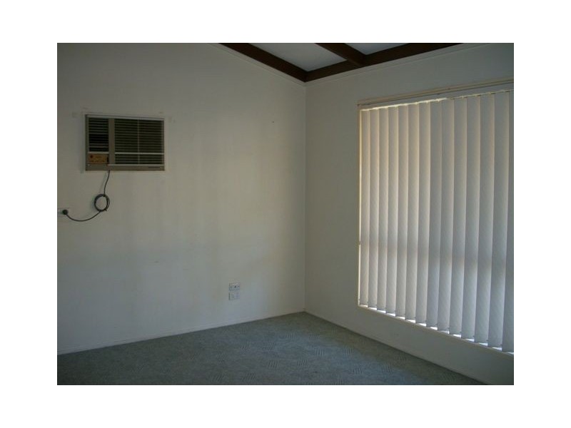 5 Pembroke Road, Bethania QLD 4205