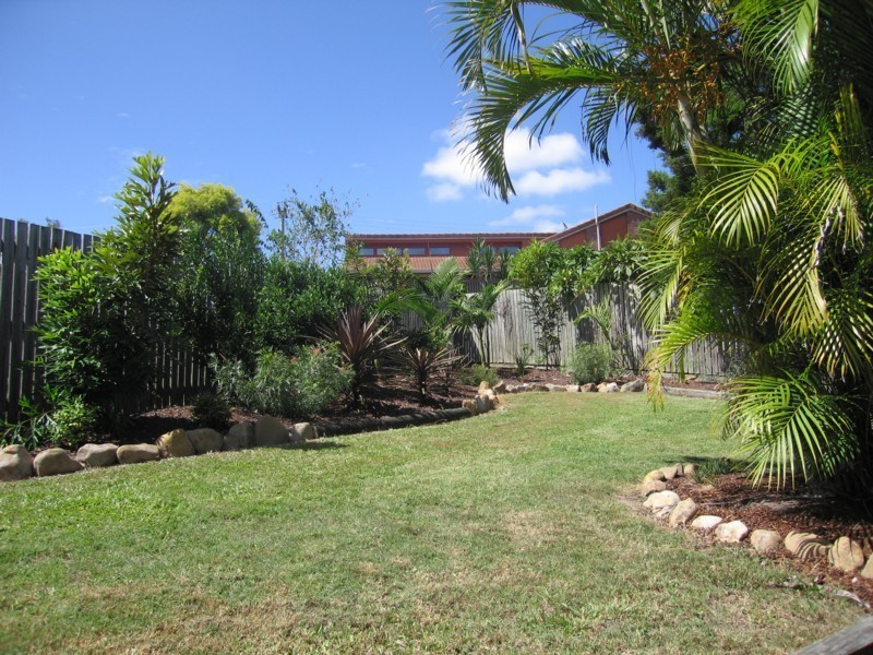 18 Natone Street, Edens Landing QLD 4207