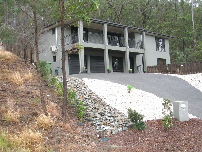 5 Hartwig Crescent, Mount Warren Park QLD 4207