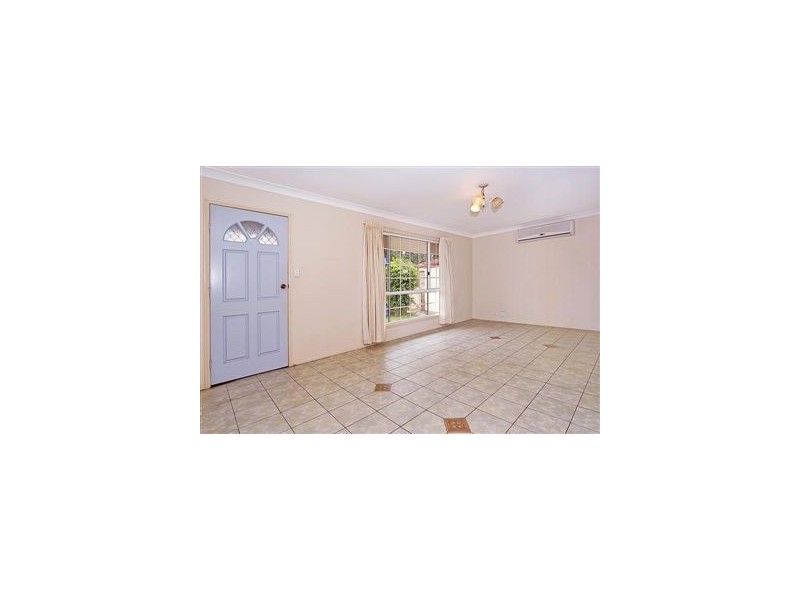 124 Castile Crescent, Edens Landing QLD 4207