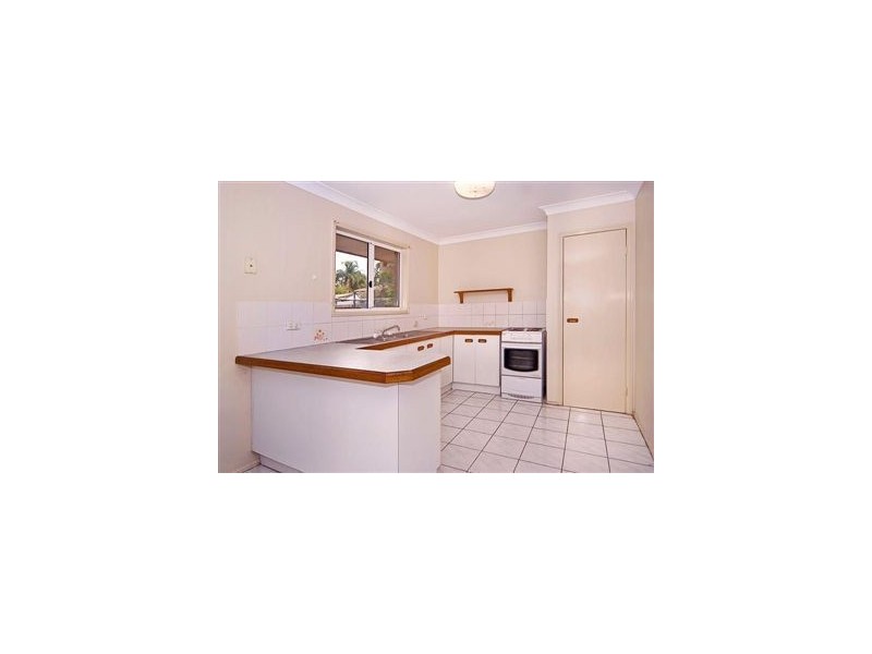 124 Castile Crescent, Edens Landing QLD 4207