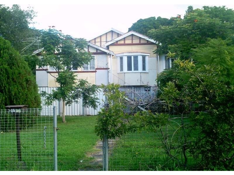 14 Juers Street, Kingston QLD 4114