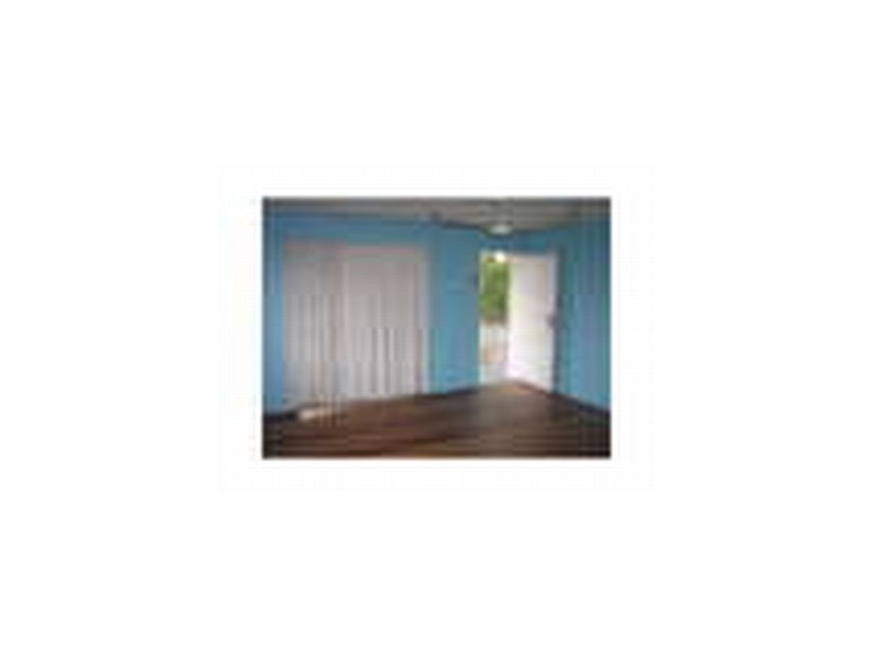 17 Redwood Street, Kingston QLD 4114