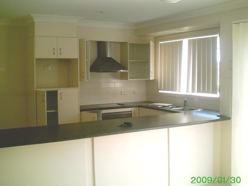 34 Lake Manchester St, Logan Reserve QLD 4133