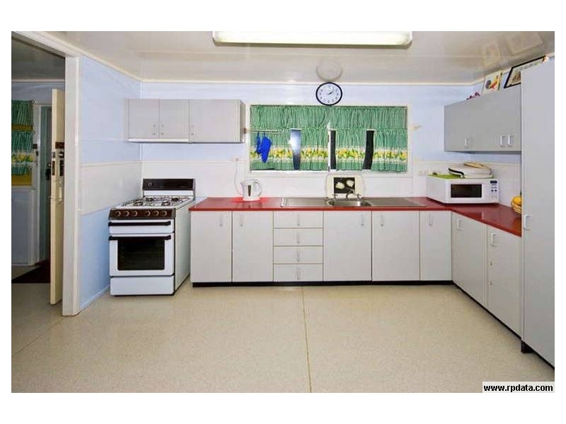 20 Evelyn Street, Kingston QLD 4114