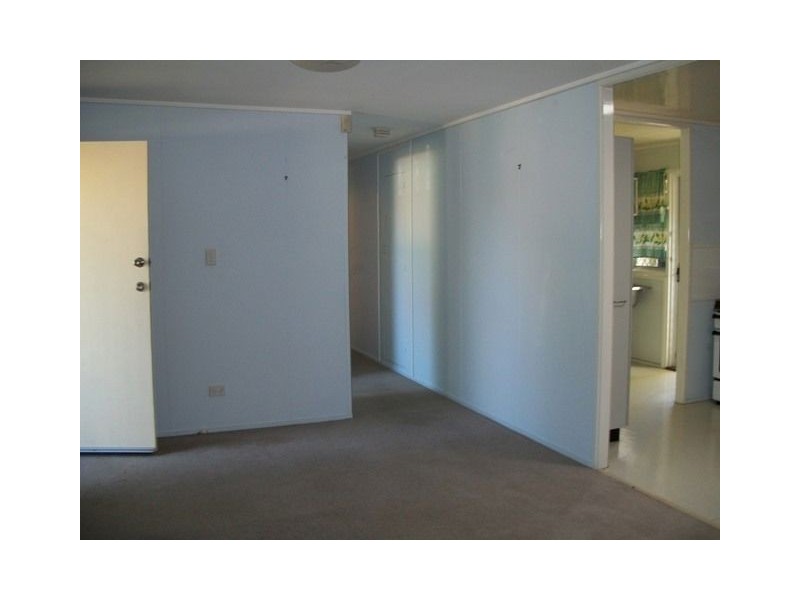 20 Evelyn Street, Kingston QLD 4114