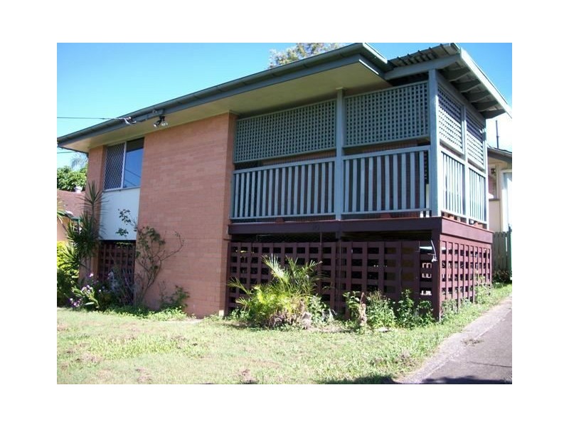 20 Evelyn Street, Kingston QLD 4114