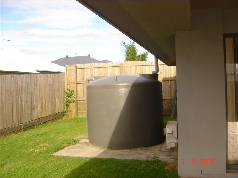 8 Hazelmere Street, Ormeau QLD 4208