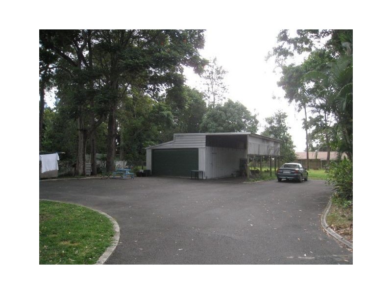 42 Paradise Road, Slacks Creek QLD 4127