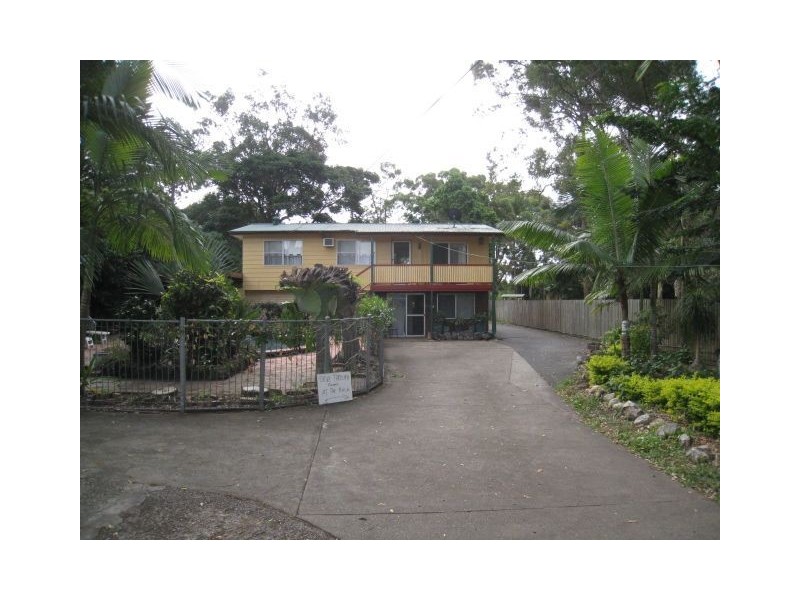 42 Paradise Road, Slacks Creek QLD 4127