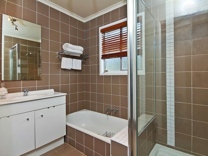 5 Tonya Court, Woodridge QLD 4114