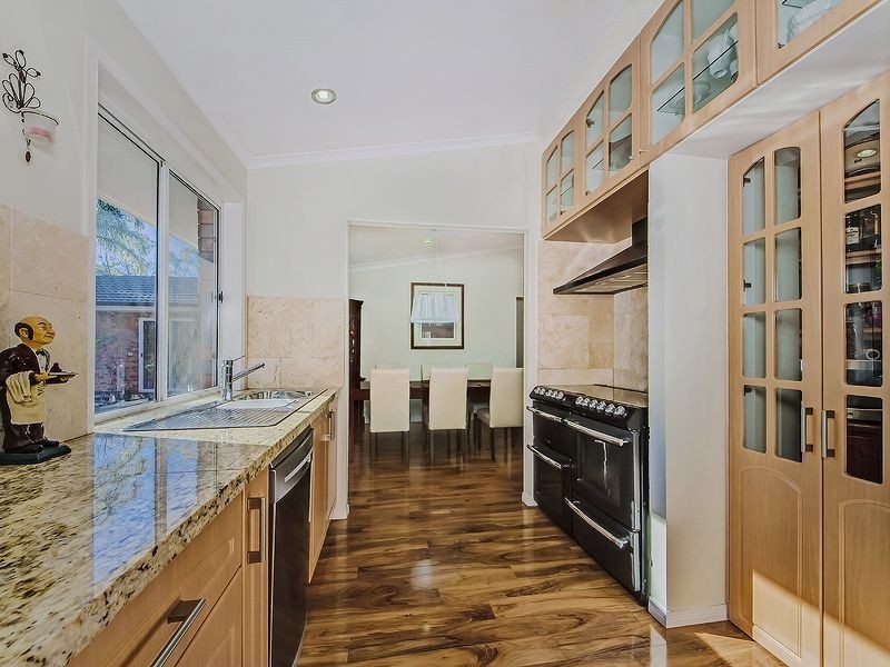 16 Kumalie Ct, Yatala QLD 4207