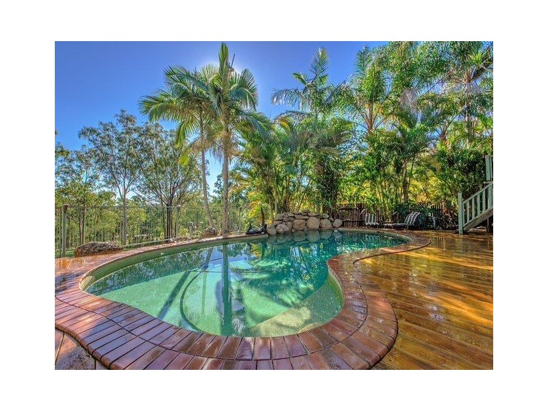 16 Kumalie Ct, Yatala QLD 4207