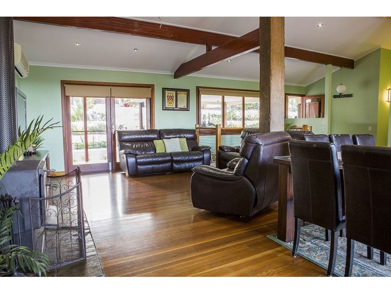 16 Beaton Court, Ormeau QLD 4208