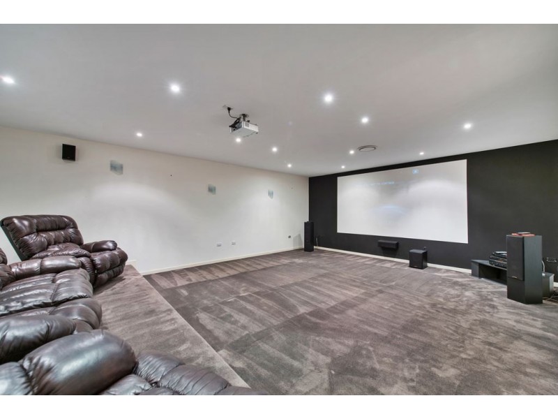 1 Tarella Court, Ormeau QLD 4208