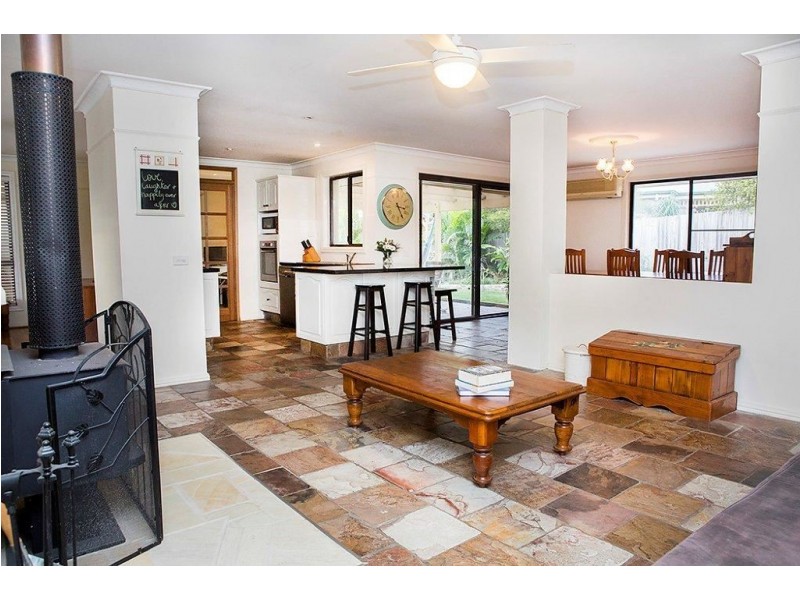 42 Peachey Rd, Ormeau QLD 4208