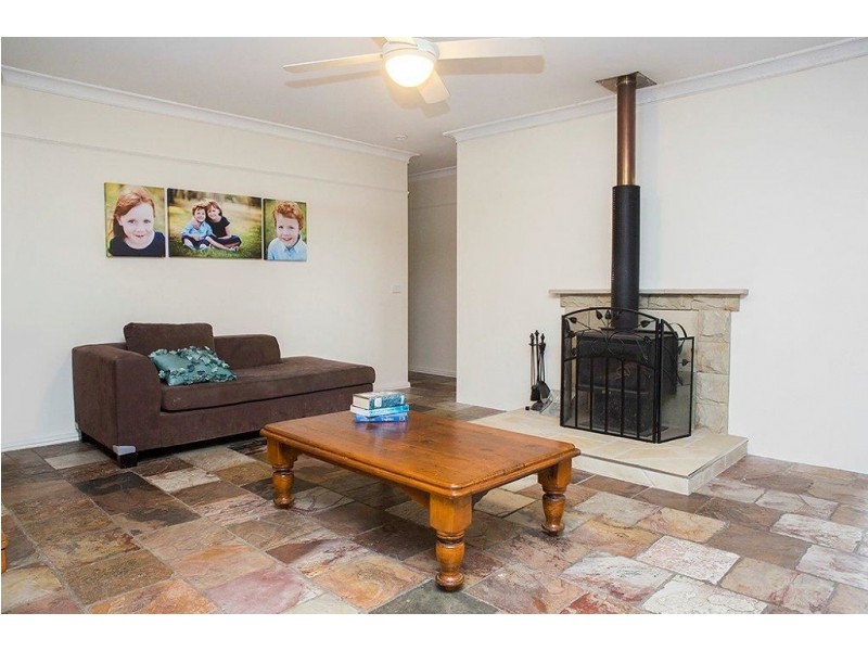 42 Peachey Rd, Ormeau QLD 4208