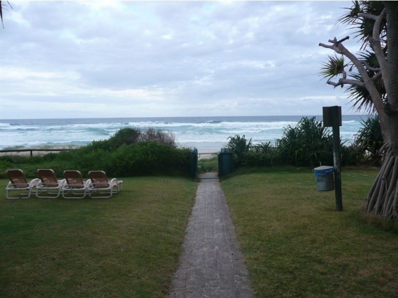 2D/4 Old Burleigh Road, Surfers Paradise QLD 4217