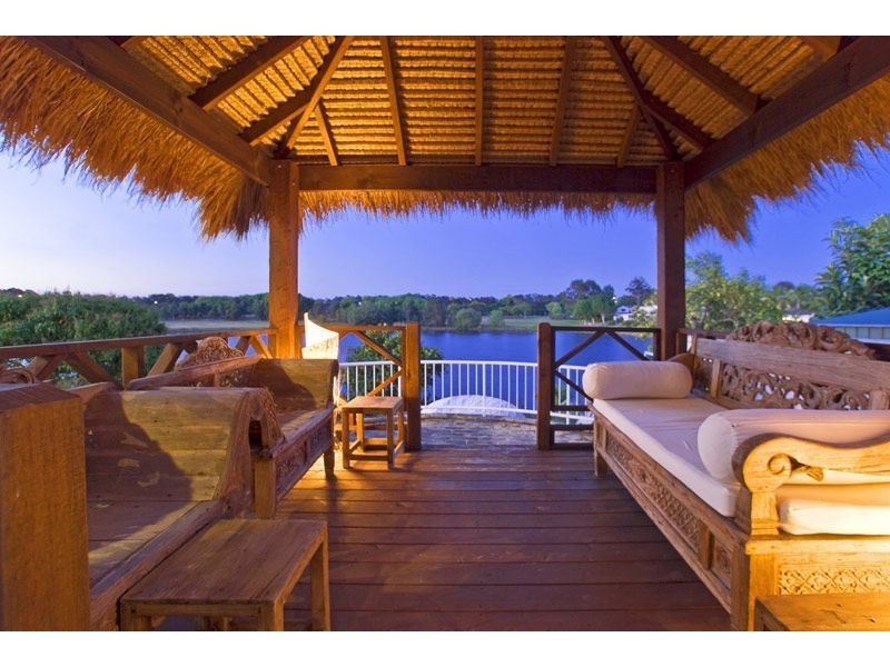 83 Cabana Blvd, Benowa Waters QLD 4217