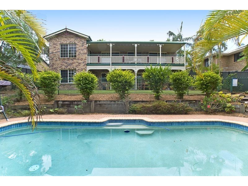 4 Kooyoonga Ct, Robina QLD 4226