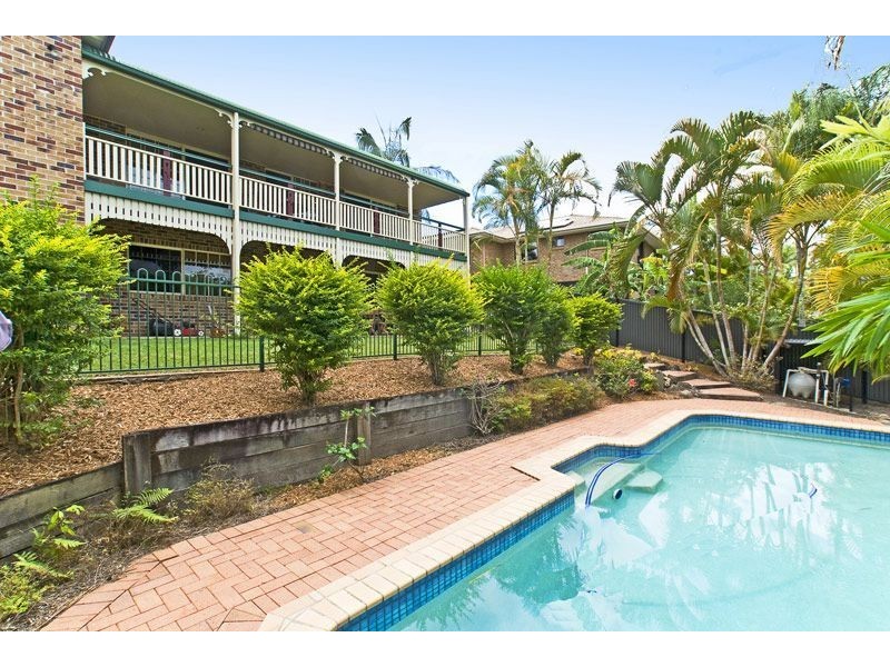 4 Kooyoonga Ct, Robina QLD 4226