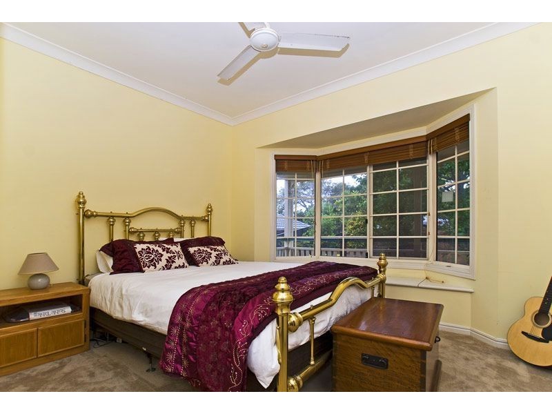 4 Kooyoonga Ct, Robina QLD 4226