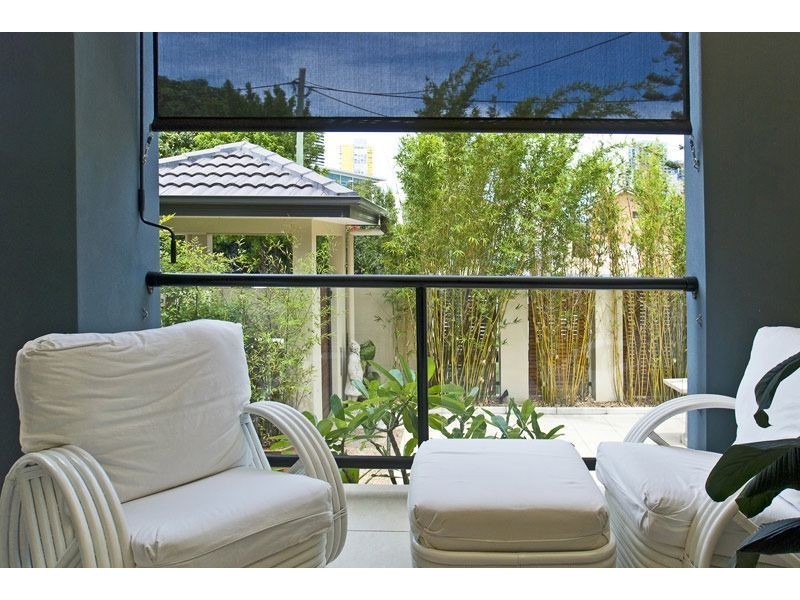 8/7 Miami Key, Broadbeach Waters QLD 4218