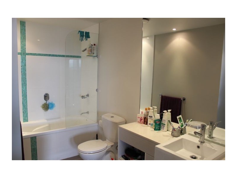 702/430 Marine Parade, Biggera Waters QLD 4216