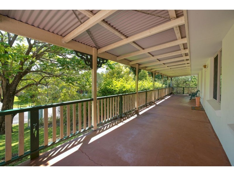 6 Millswyn Court, Carrara QLD 4211