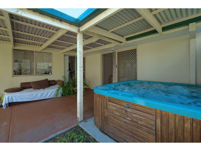 6 Millswyn Court, Carrara QLD 4211