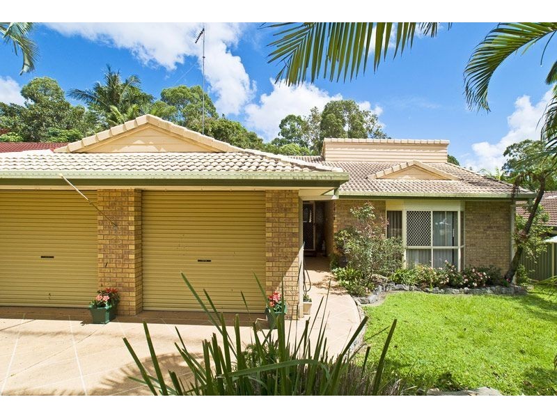 17 Woolmere Street, Carrara QLD 4211