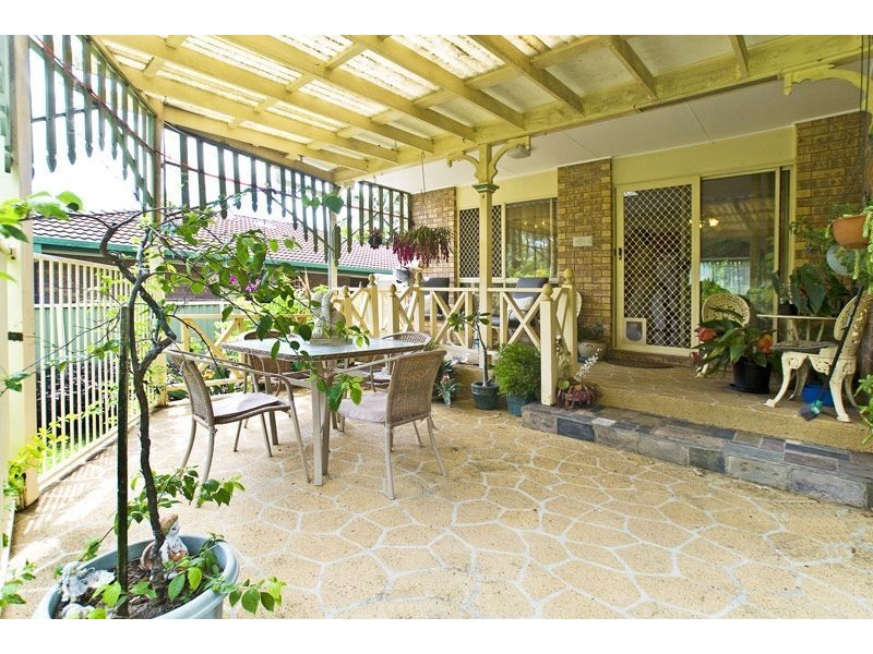 17 Woolmere Street, Carrara QLD 4211