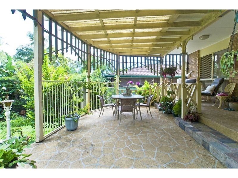 17 Woolmere Street, Carrara QLD 4211