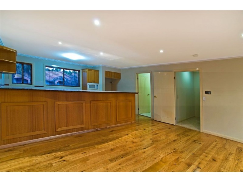42 John Lund Drive, Hope Island QLD 4212