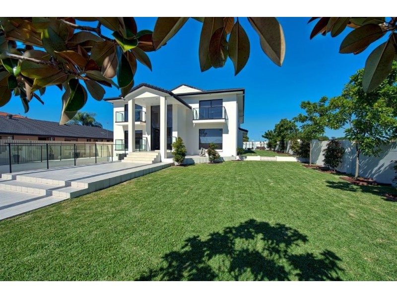 Mermaid Waters QLD 4218