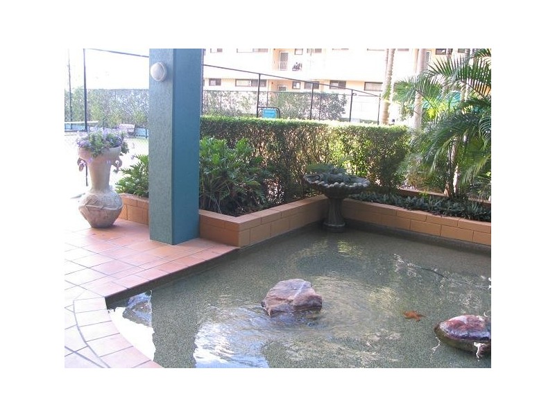 601/30 Surf Parade, Broadbeach QLD 4218