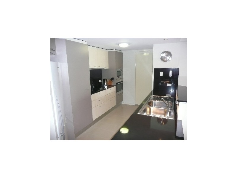 3121/21 Cypress Ave, Surfers Paradise QLD 4217