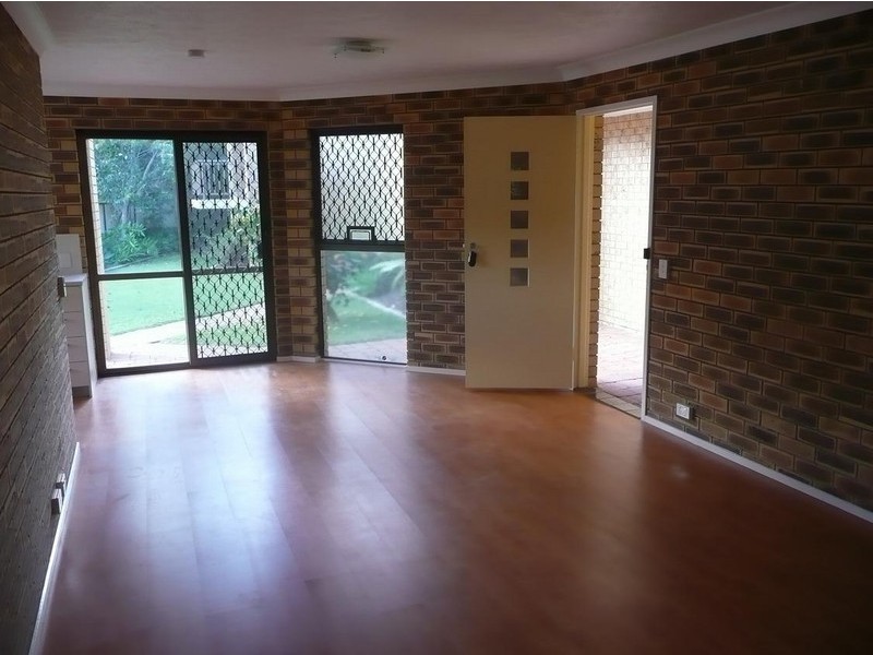 1/8 Jodie Court, Mermaid Waters QLD 4218