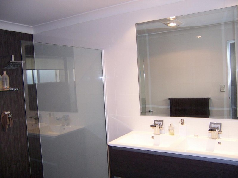 63 Rapallo Ave, Surfers Paradise QLD 4217