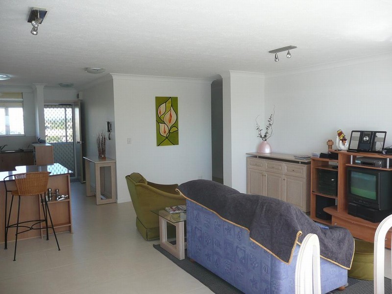 25/554 Marine Parade, Biggera Waters QLD 4216