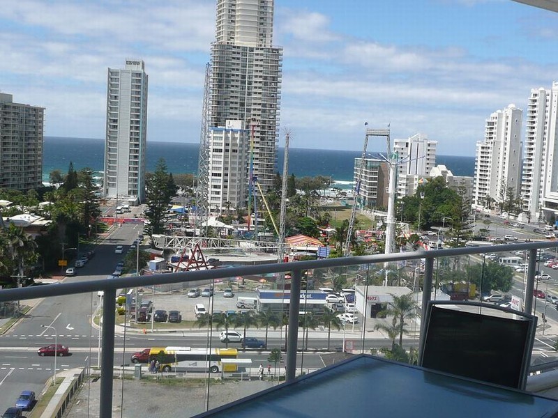 3133/21 Cypress Ave, Surfers Paradise QLD 4217