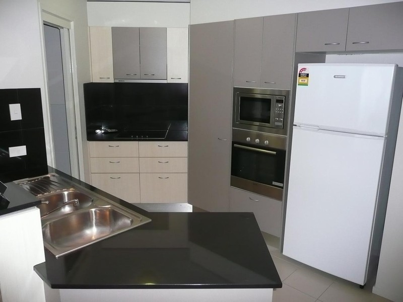 3133/21 Cypress Ave, Surfers Paradise QLD 4217