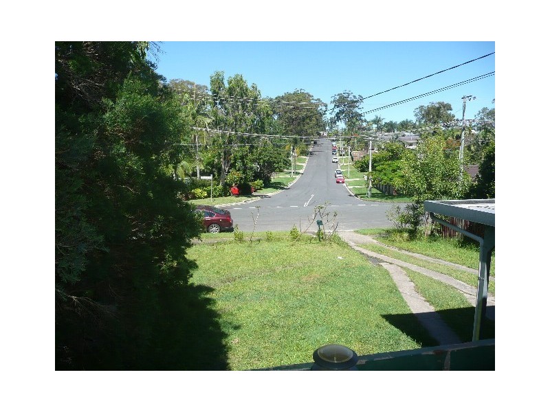 28 Moora Street, Ashmore QLD 4214