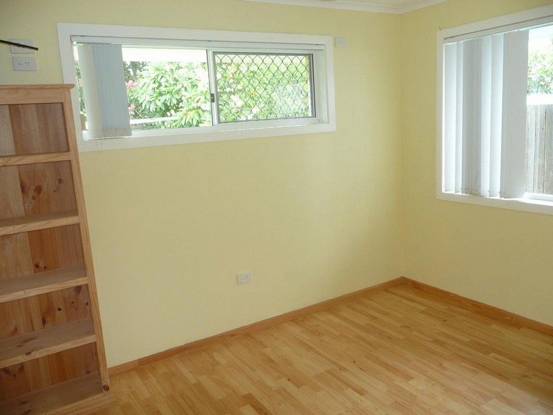 36 Dawn Parade, Miami QLD 4220