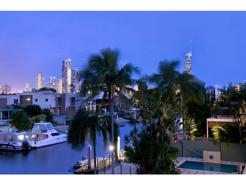 Surfers Paradise QLD 4217