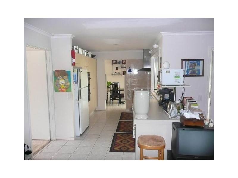 4 Balwyn Court, Arundel QLD 4214
