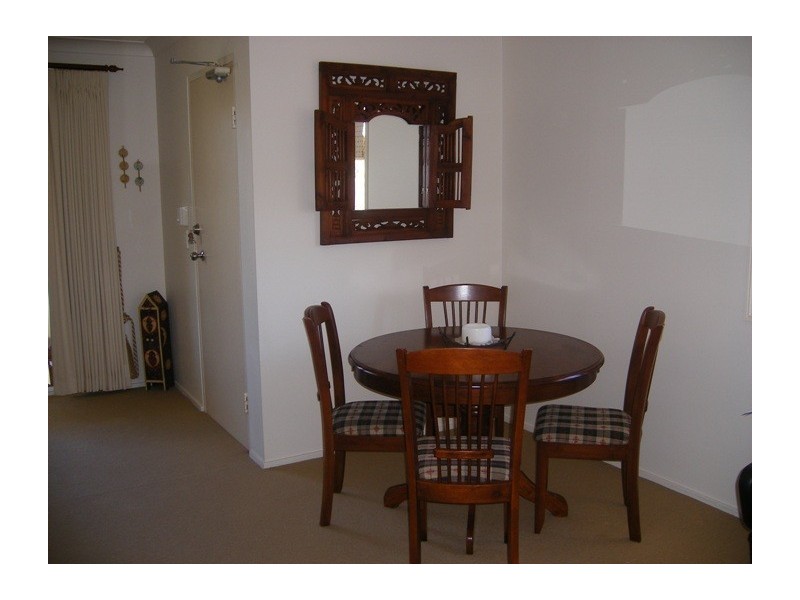 Chevron Island QLD 4217