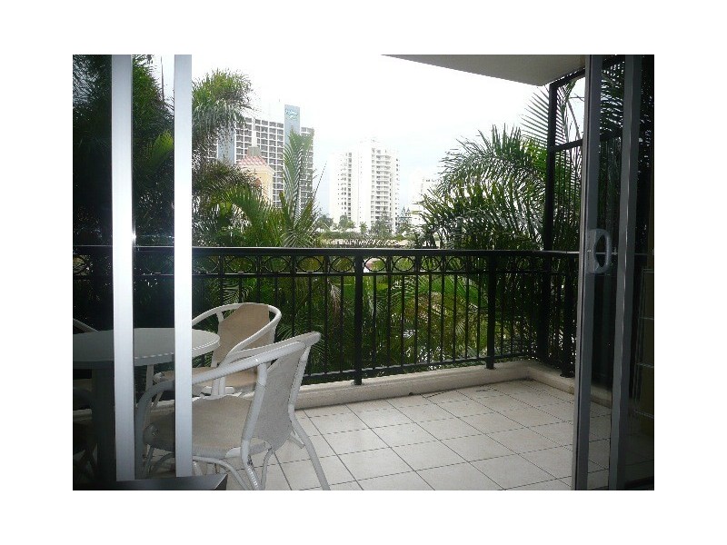 Surfers Paradise QLD 4217