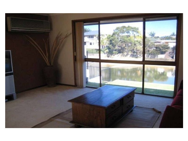 Broadbeach Waters QLD 4218