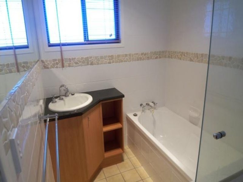 141 Benowa Road, Southport QLD 4215